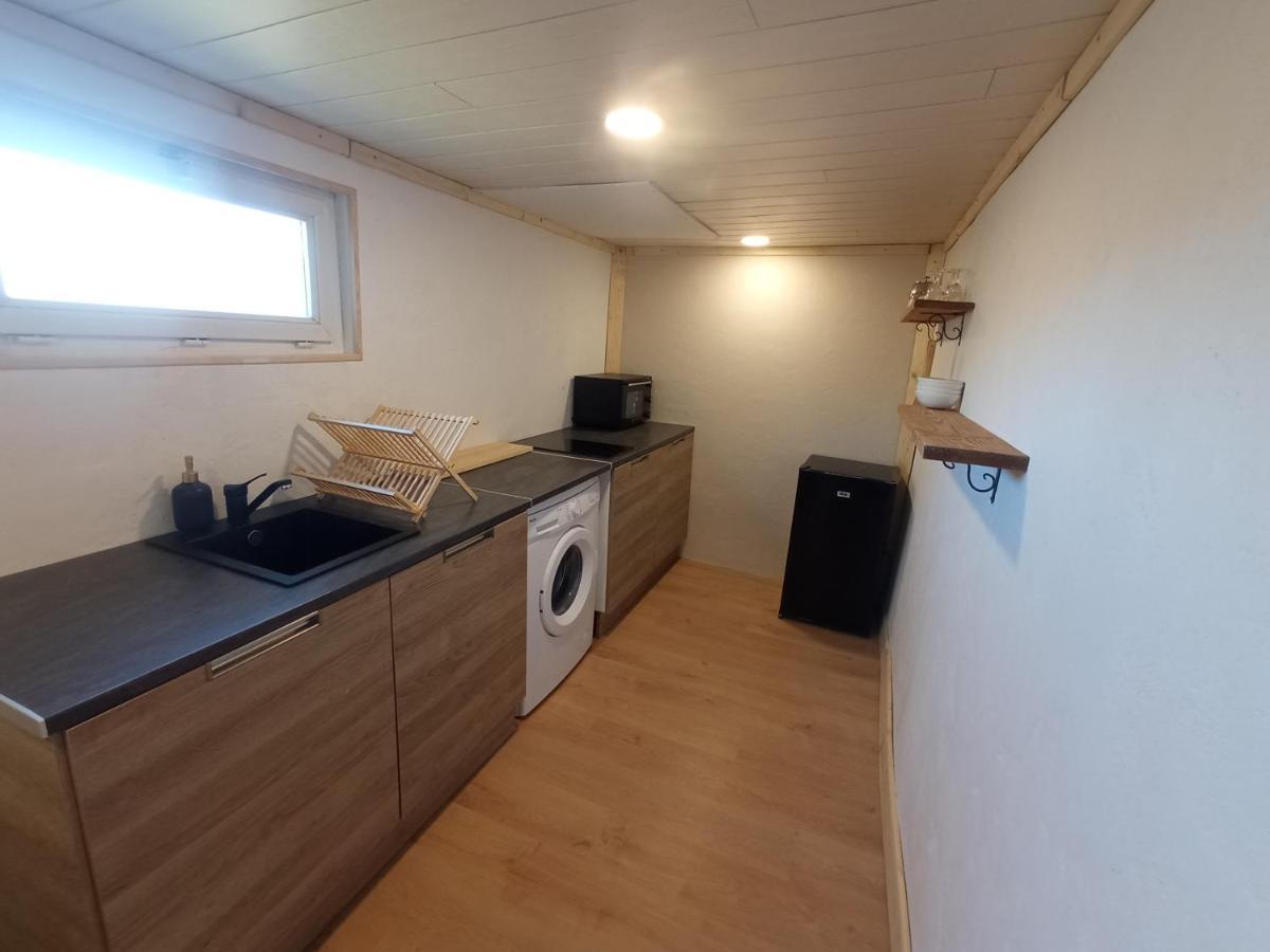 Studio Meuble Proche Des Thermes Cransac Extérieur photo